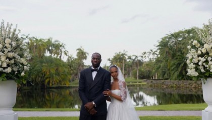 开云娱乐体育-人生大事！阿丘瓦与女友完婚 晒出婚礼现场照！